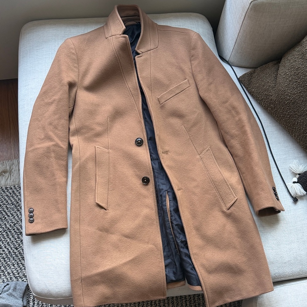 Zara Men's Camel Wool-Blend Single-Breasted Overcoat - Small